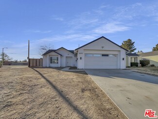 45903 Desert Springs Dr, Lancaster, CA 93534