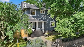 2159 10th Ave W, Seattle, WA 98119