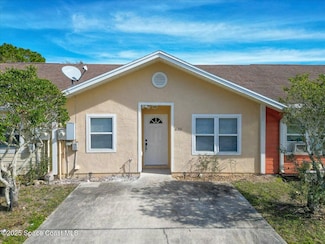 635 Angela Ln, Titusville, FL 32796