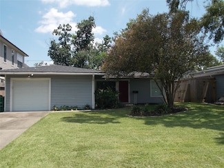 1430 Chippendale Rd, Houston, TX 77018