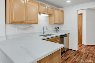 921 Pershing Ave Unit A-101, Bremerton, WA 98312