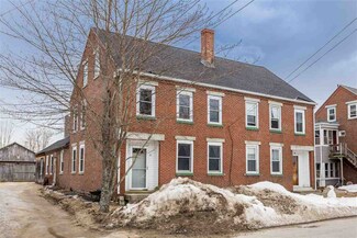 59-61 South, Rollinsford, NH 03869