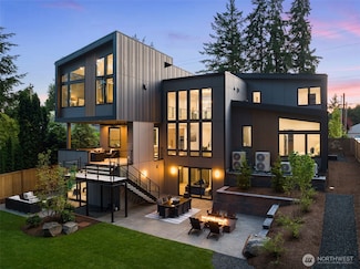1224 108th Ave SE, Bellevue, WA 98004