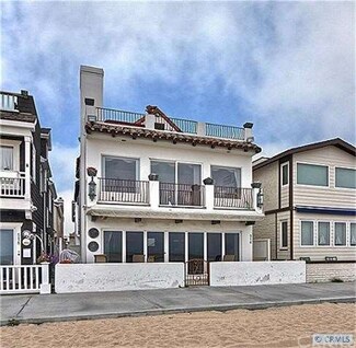 516 W Oceanfront, Newport Beach, CA 92661