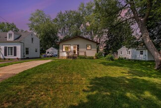 1239 Fay Ave NW, Grand Rapids, MI 49504