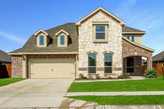 1957 Silverleaf Dr, Glenn Heights, TX 75154