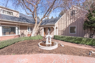 7265 Falcon Crest Dr, Redmond, OR 97756