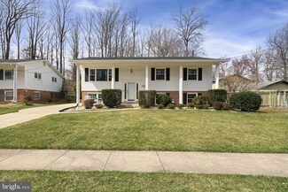 5008 Fleming Dr, Annandale, VA 22003