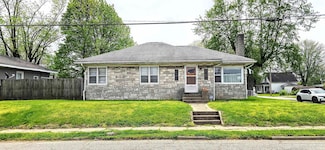 715 W Walnut St, Washington, IN 47501