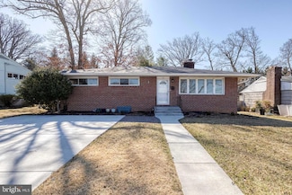 17 Atherton Rd, Lutherville Timonium, MD 21093