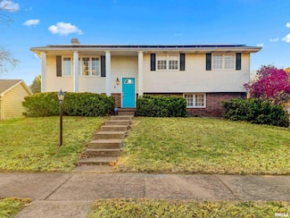 3923 N Melcosta Dr, Peoria, IL 61615