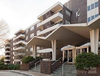 1300 Reece Rd Unit 302, Charlotte, NC 28209