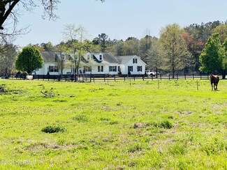 2928 Voa Site B Rd, Grimesland, NC 27837