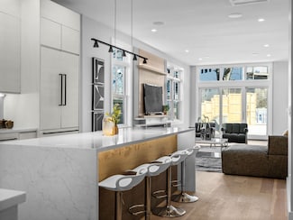 325 Alewife Brook Pkwy Unit 1A, Somerville, MA 02144