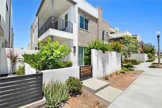 181 Novel, Irvine, CA 92618