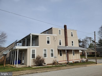 65 E Canal St Unit 2ND FLOOR, Dover, PA 17315