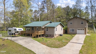 2317 Arch Rock Dr, Sevierville, TN 37876
