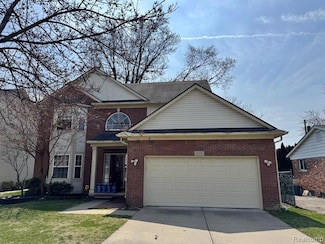 1058 Arthur Dr, Troy, MI 48083