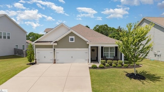 518 Elwood Dr, Duncan, SC 29334