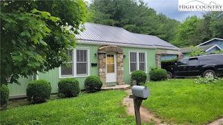 229 Old Bristol Rd, Boone, NC 28607