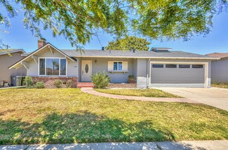 132 Primrose Dr, Salinas, CA 93906