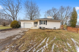 4260 Logan Way, Youngstown, OH 44505
