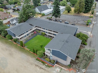 219 5th Ave NE, Puyallup, WA 98372