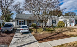 305 Shore Rd, Linwood, NJ 08221