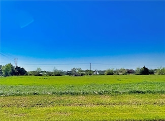 9867 Panther Creek Rd, Iola, TX 77861