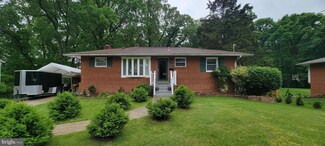 6707 Jerome St, Springfield, VA 22150