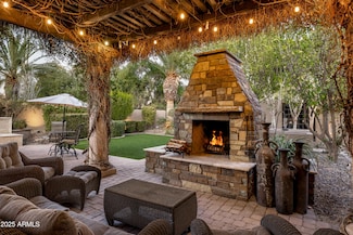 4836 E Moonlight Way, Paradise Valley, AZ 85253