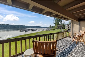 17514 NE 40th Place Unit J-3, Redmond, WA 98052