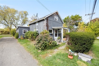 85 Old Mill Rd, Brocton, NY 14716