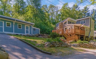 61 Knotty Oak Shore, Coventry, RI 02816