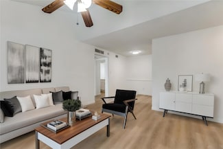 10051 Westpark Dr Unit 274, Houston, TX 77042