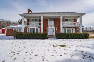 18706 West Rd, Huntertown, IN 46748