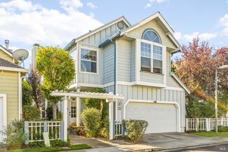 15 Marina Ridge Ct, Vallejo, CA 94591