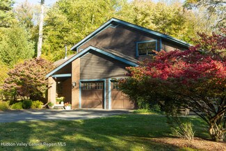 14 Wardwell Ln, Woodstock, NY 12498