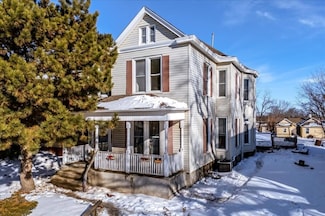 509 S 15th St, Saint Joseph, MO 64501