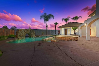 3913 Bayview Dr, Modesto, CA 95355