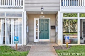 3151 Poplar Creek Dr SE Unit 304, Grand Rapids, MI 49512