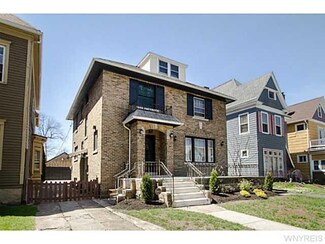 790 Columbus Pkwy, Buffalo, NY 14213