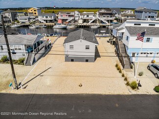 294 Heron Rd, Tuckerton, NJ 08087