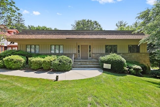 11 Maple Ave Unit 101, Greenwich, CT 06830