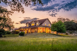 125 Real Woods View, Kerrville, TX 78028