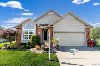 3 Starling Ct, North Tonawanda, NY 14120