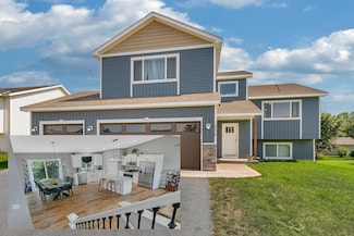 250 29th Ave SE, Saint Cloud, MN 56304