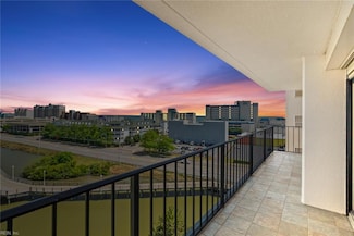 500 Pacific Ave Unit 812, Virginia Beach, VA 23451