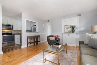 302 Commercial St Unit 12, Braintree, MA 02184