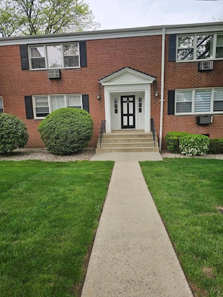 5 Oxford Ct Unit 7815, Suffern, NY 10901